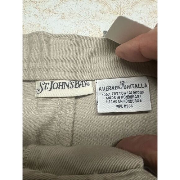 Old Navy Classic Loose Khaki Pants Sz 36/34 NWT - Picture 3 of 7